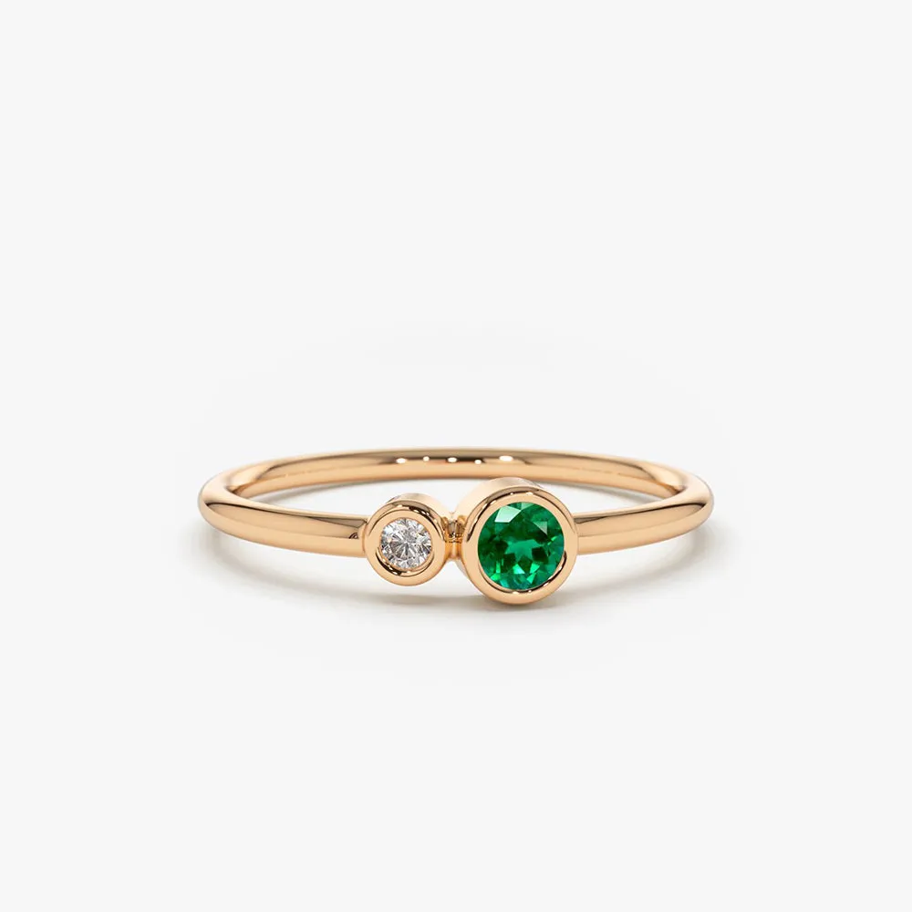 14K Gold Bezel Setting Emerald and Diamond Ring