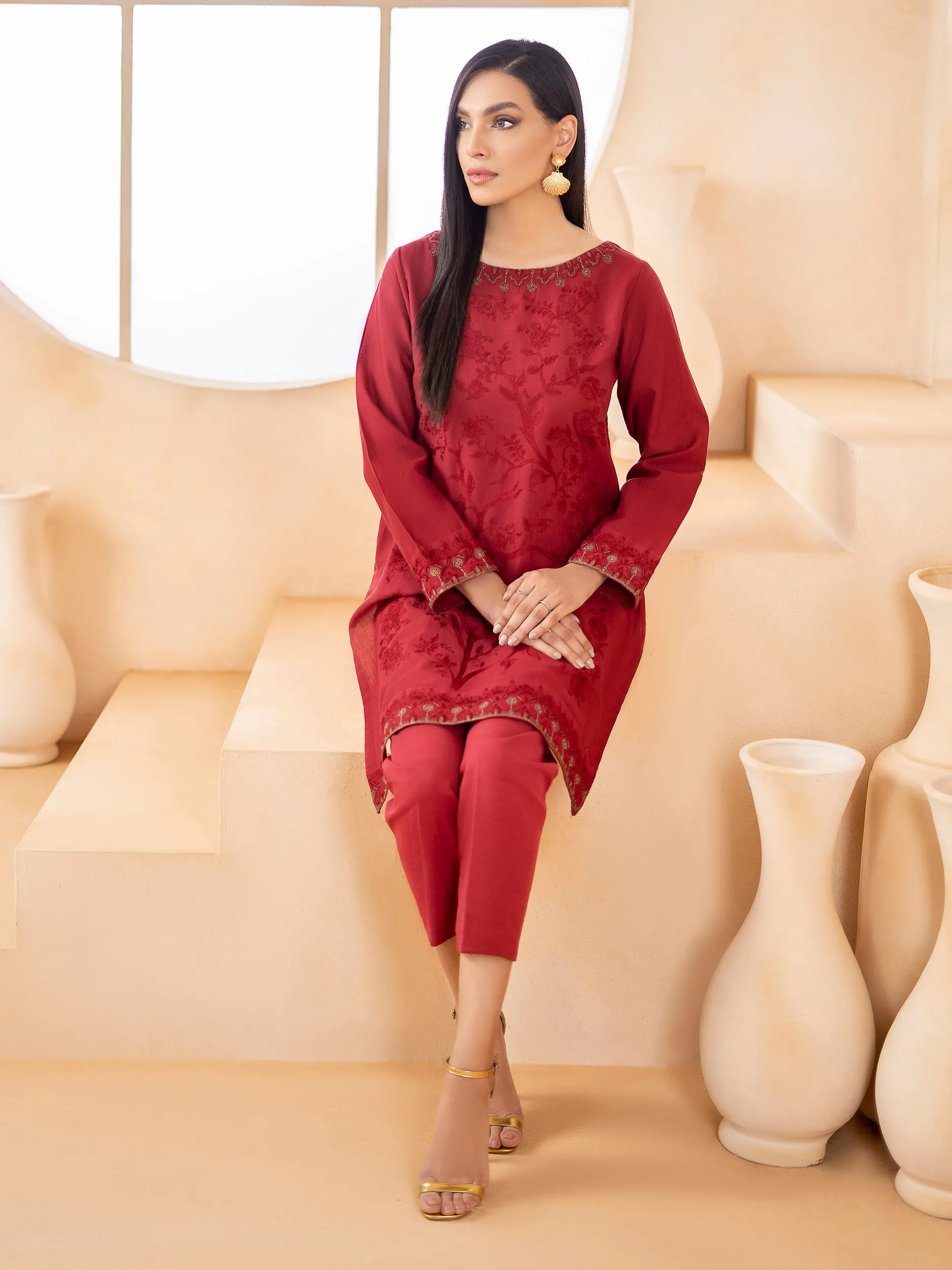 2 Piece Khaddar Suit-Embroidered (Unstitched)