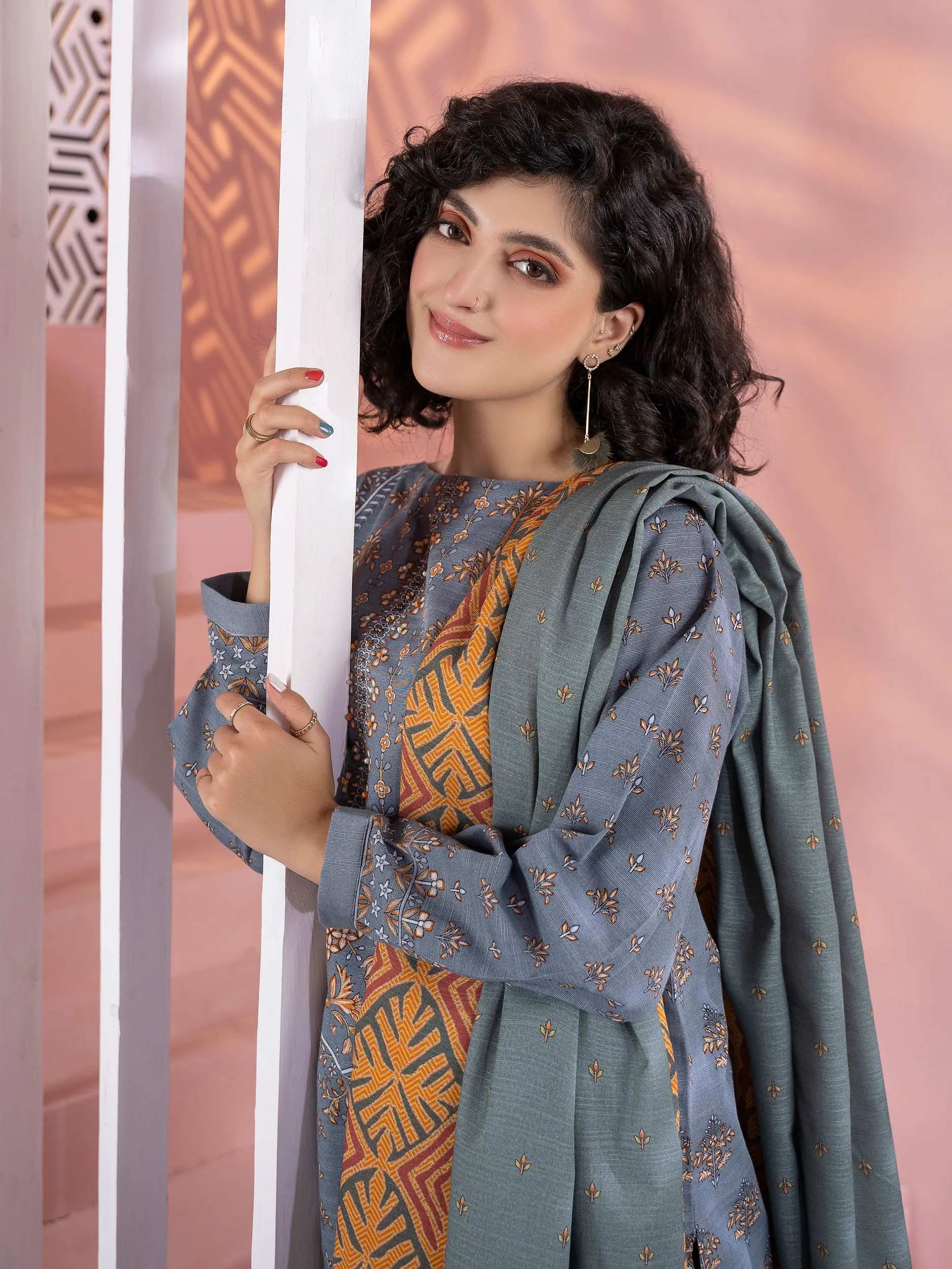 2 Piece Khaddar Suit-Printed (Unstitched)