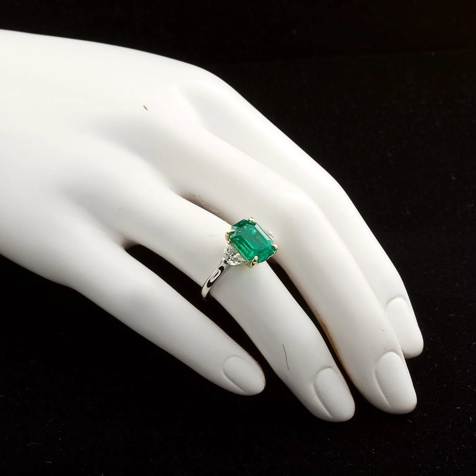 4.31 Carat Colombian Emerald Engagement Ring