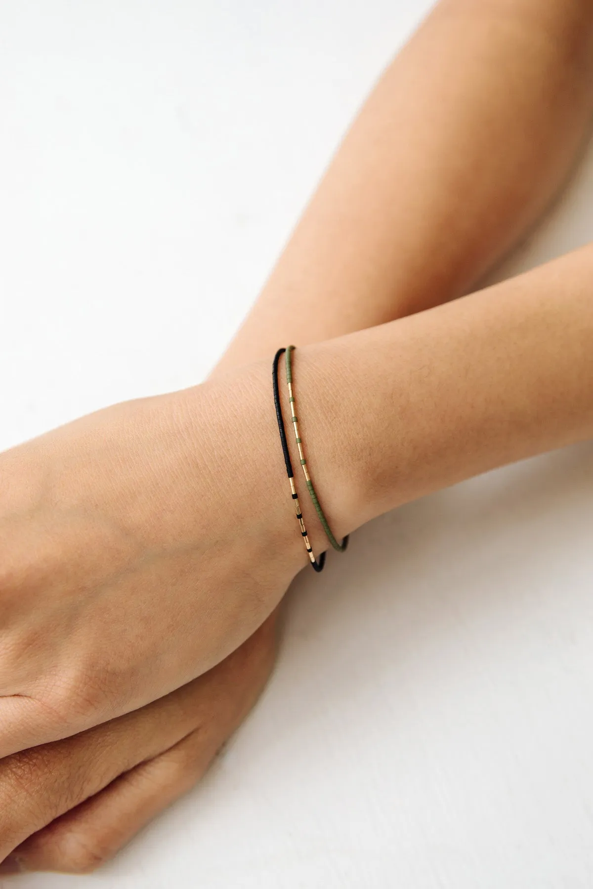 Aitne Bracelet, Palm