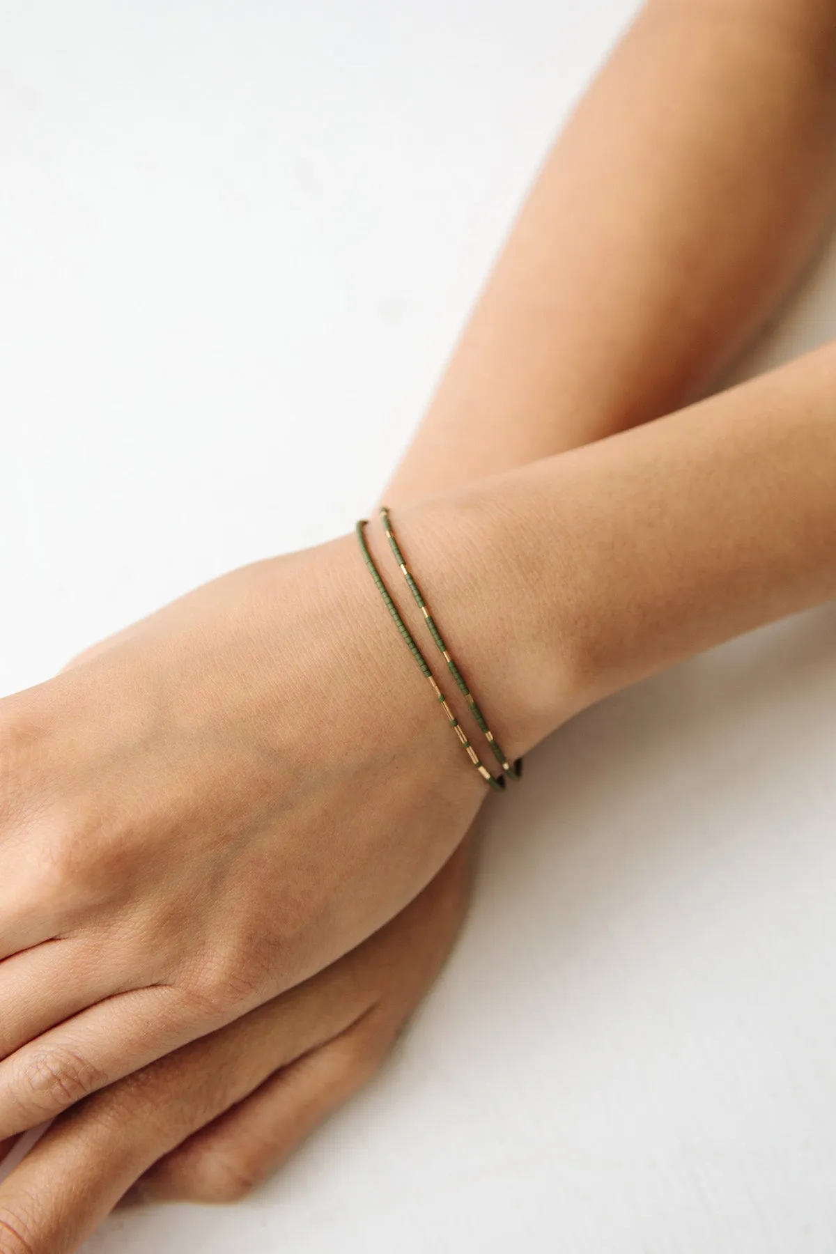 Aitne Bracelet, Palm