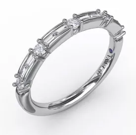 Baguette and Prong Set Diamond Ring