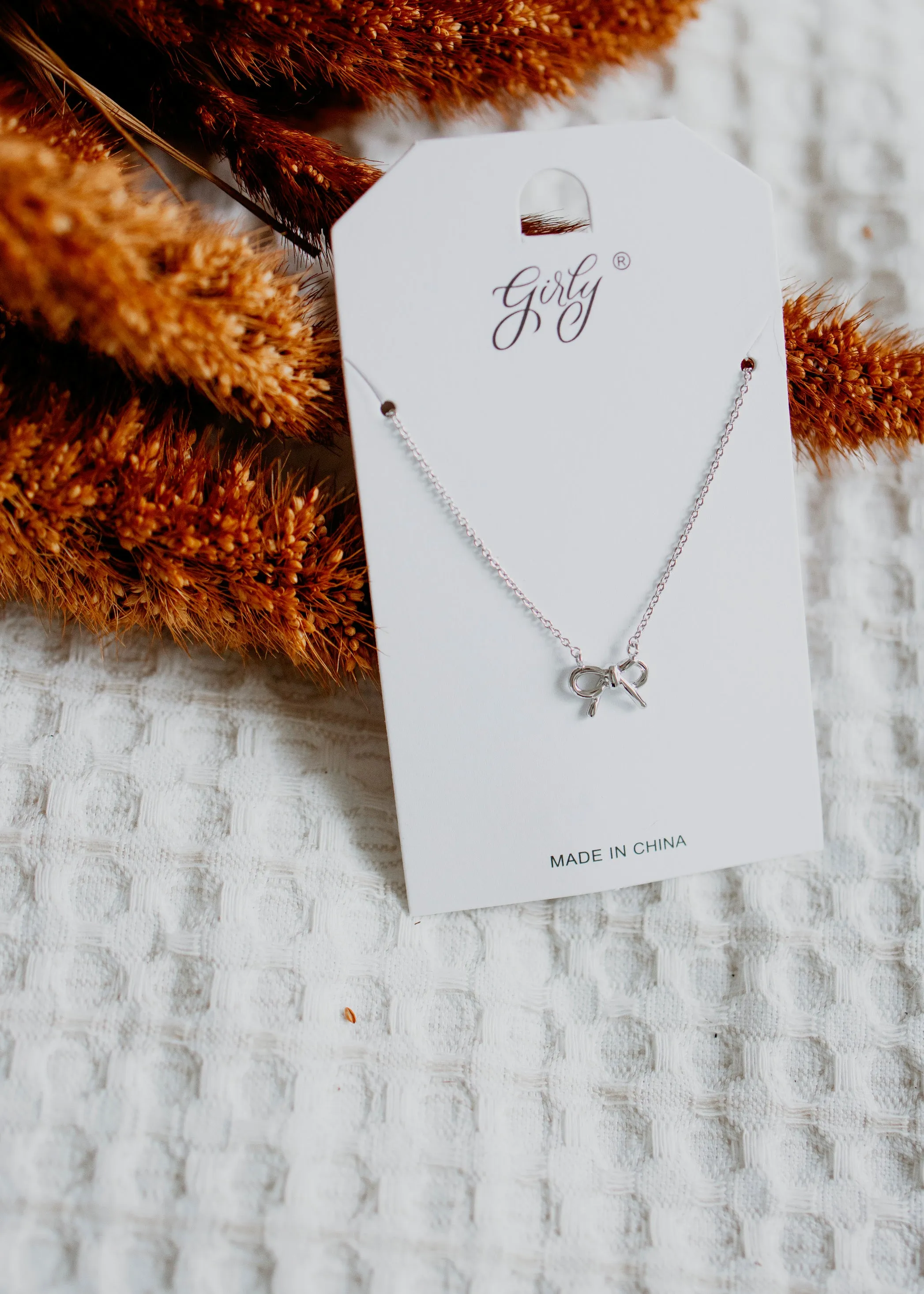 Bow Pendant Necklace