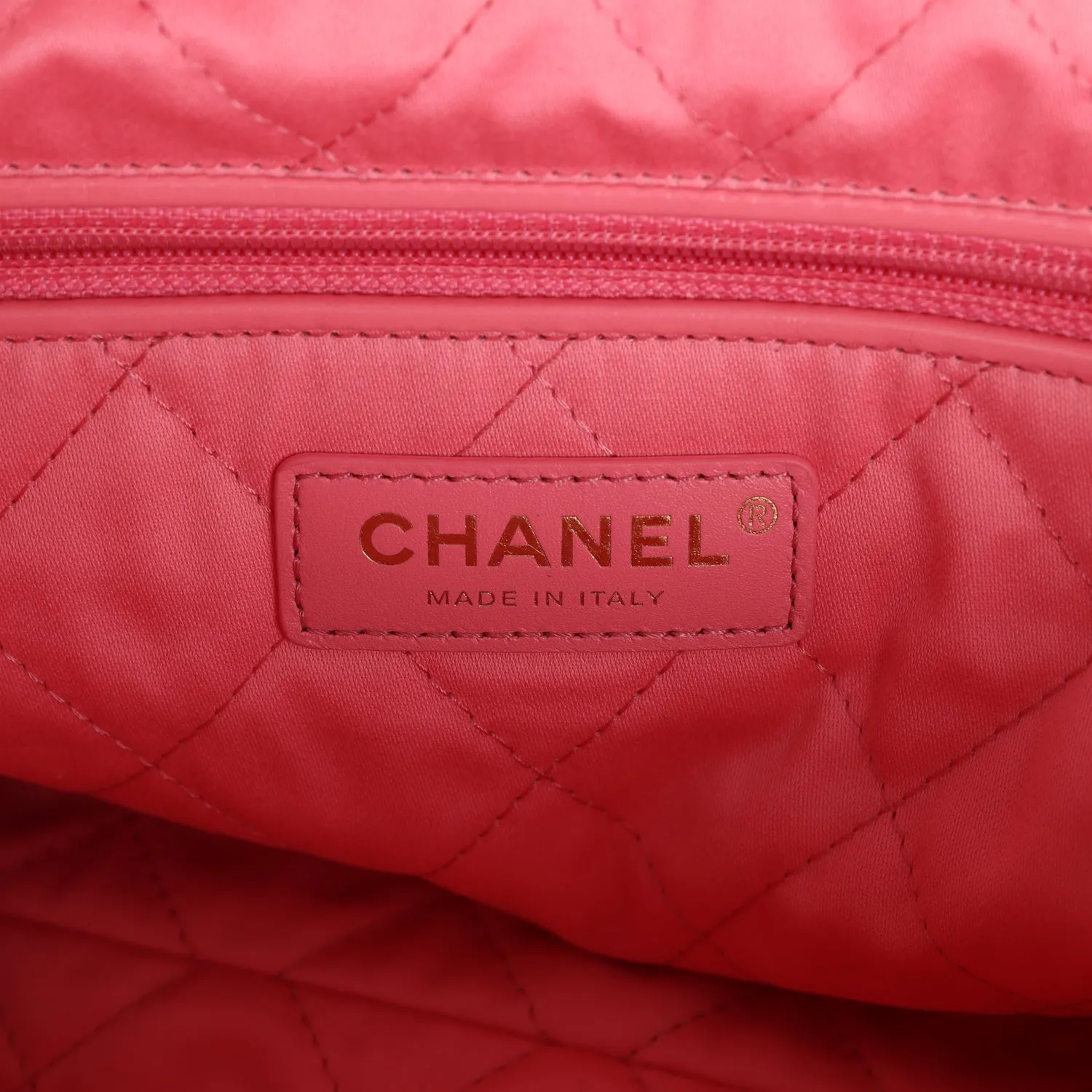 Chanel Small 22 Bag Pink Calfskin Gold Hardware