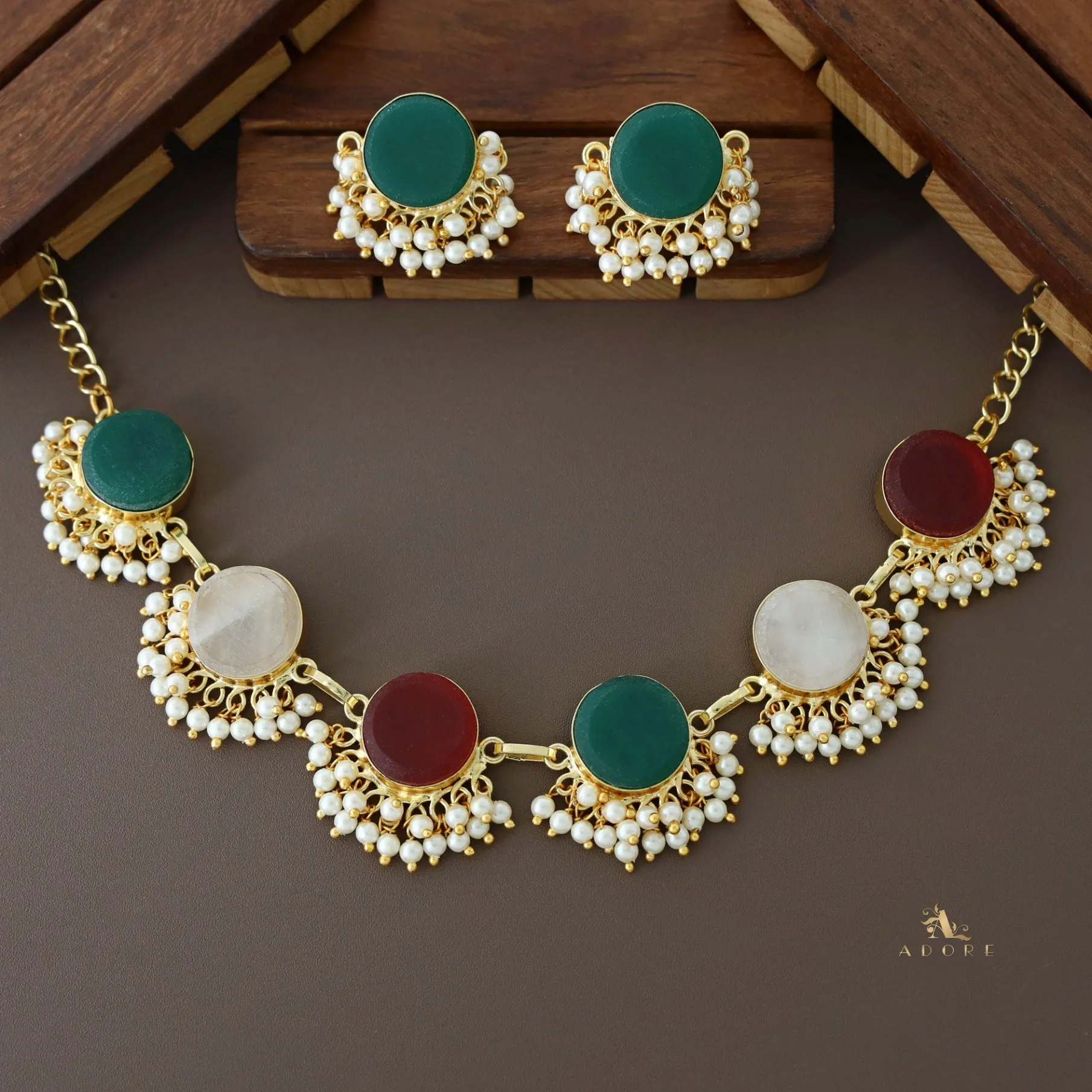 Dareena Half Pearl Neckpiece With Stud