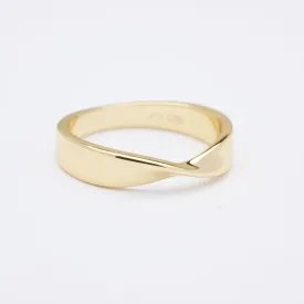 Emma Twisted Gold Ring