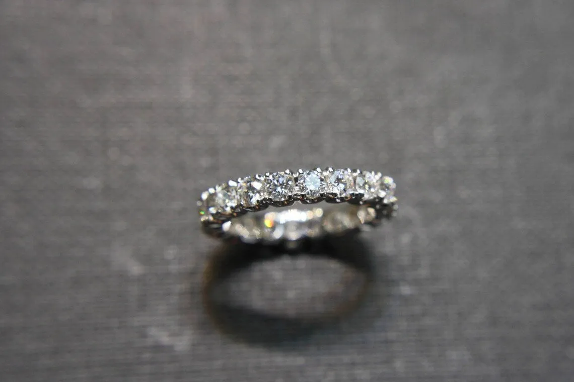 Full Eternity Diamond Ring in White Gold