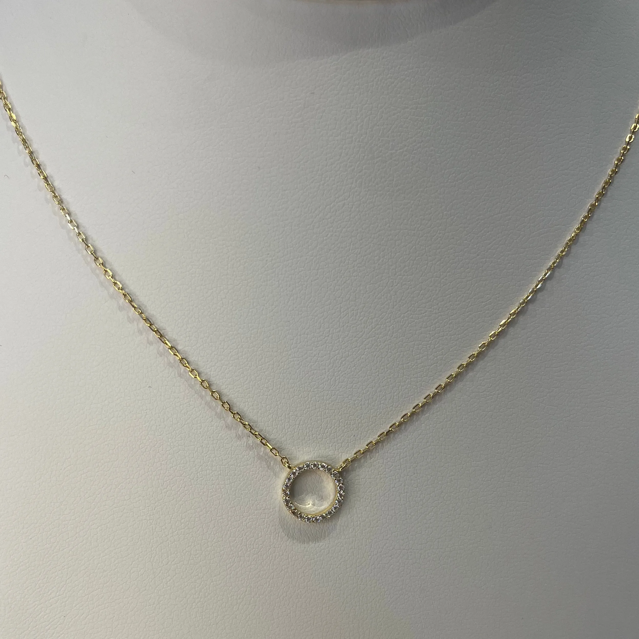 Gold Circle Pendant Necklace