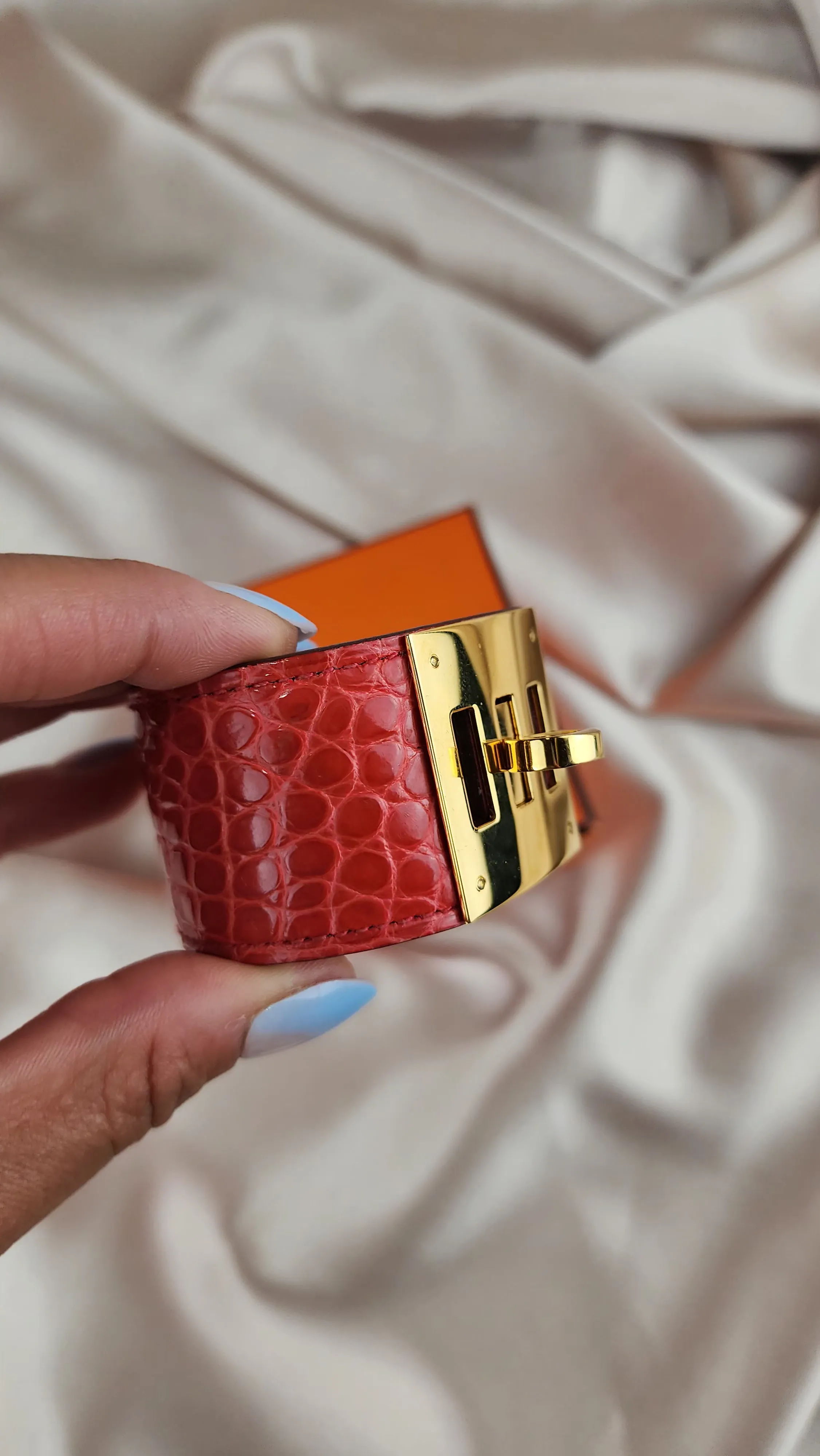 Hermes Red Crocodile Leather Gold Plated Kelly Bracelet - 0320