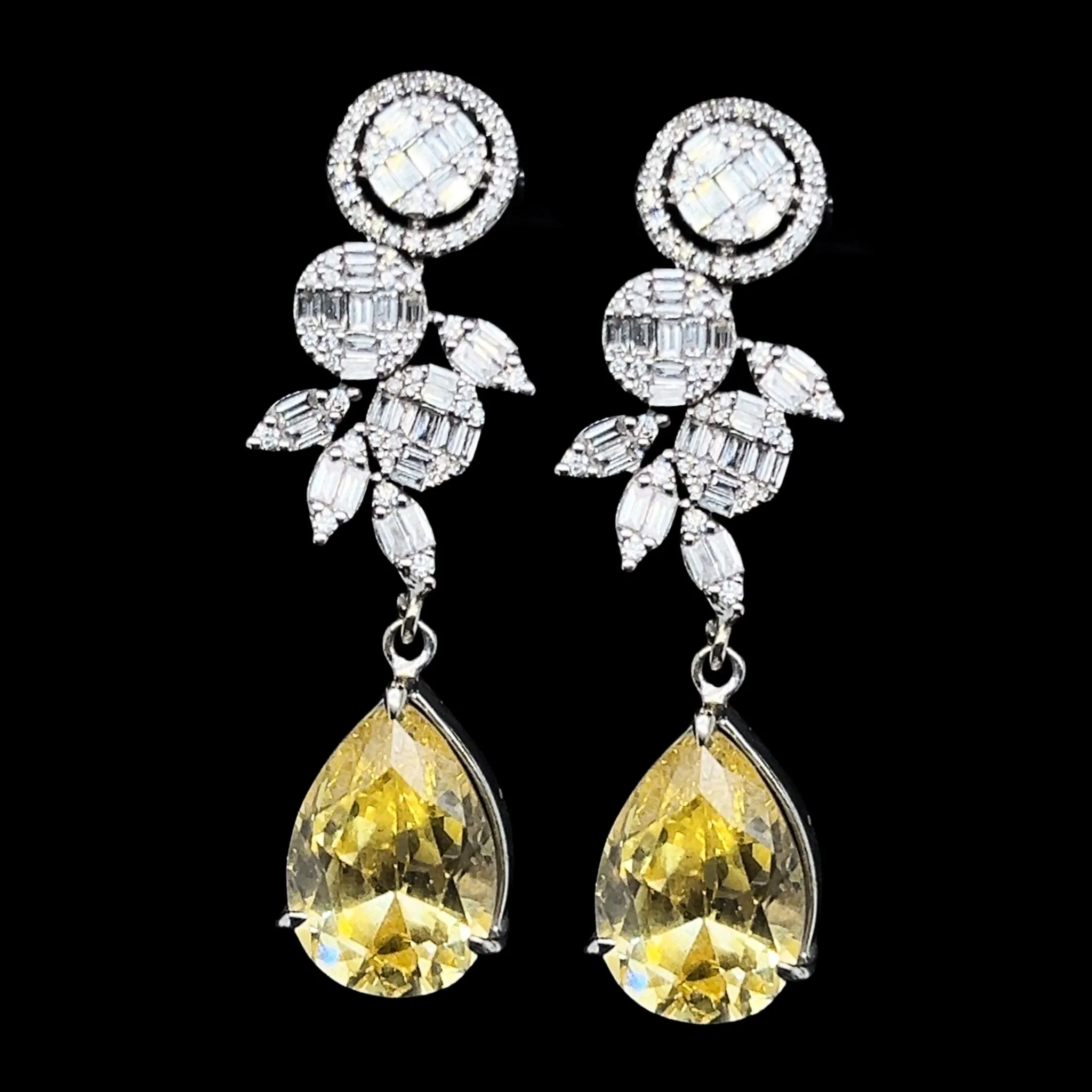 #LVNA2024 | 8.00ct / 8.00ct Yellow Gem-Grade Pear Brilliant Citrine Gemstones Dangling Diamond Earrings 18kt