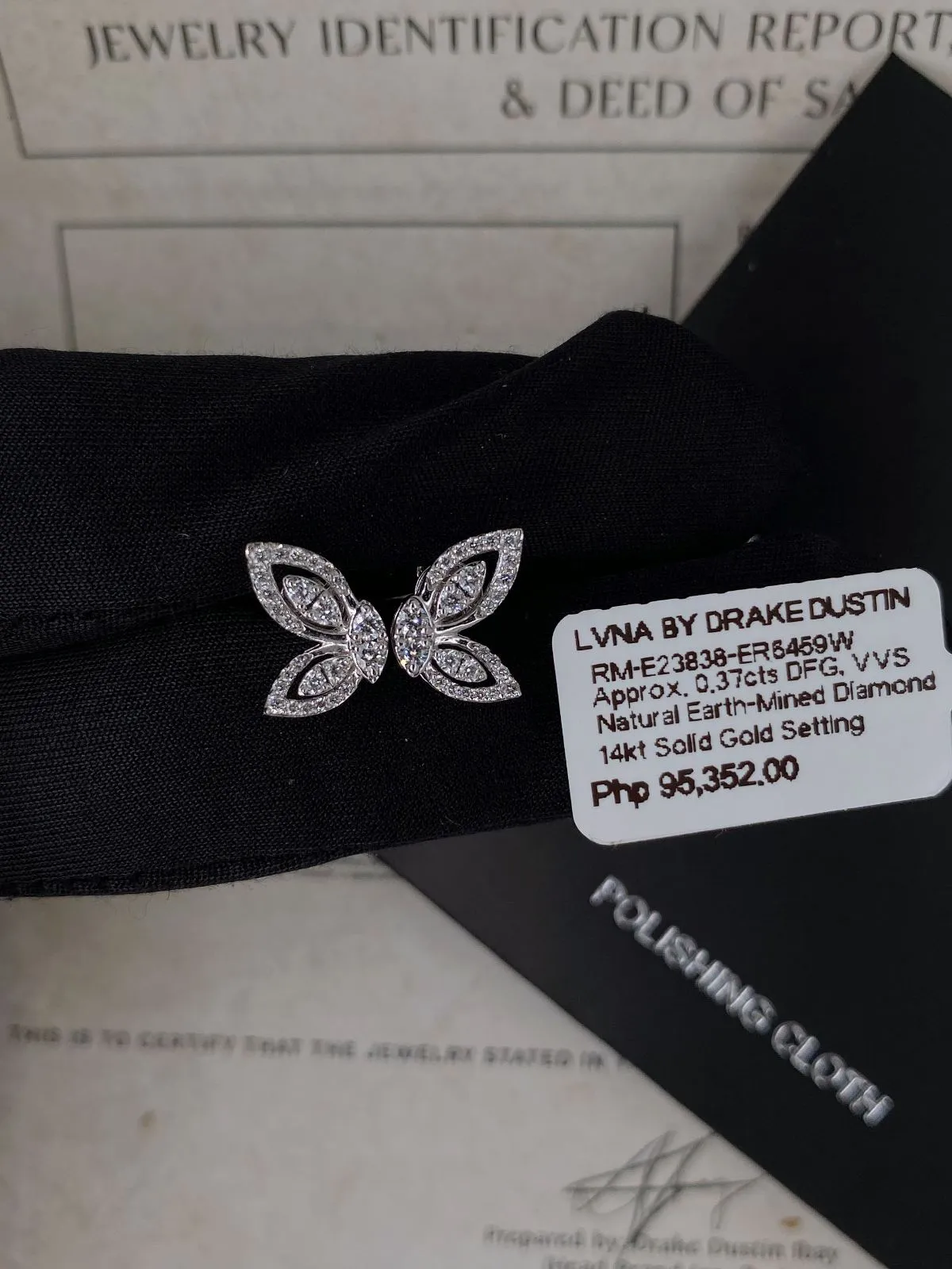 #LVNA2024 | Butterfly Half Wings Stud Diamond Earrings 18kt