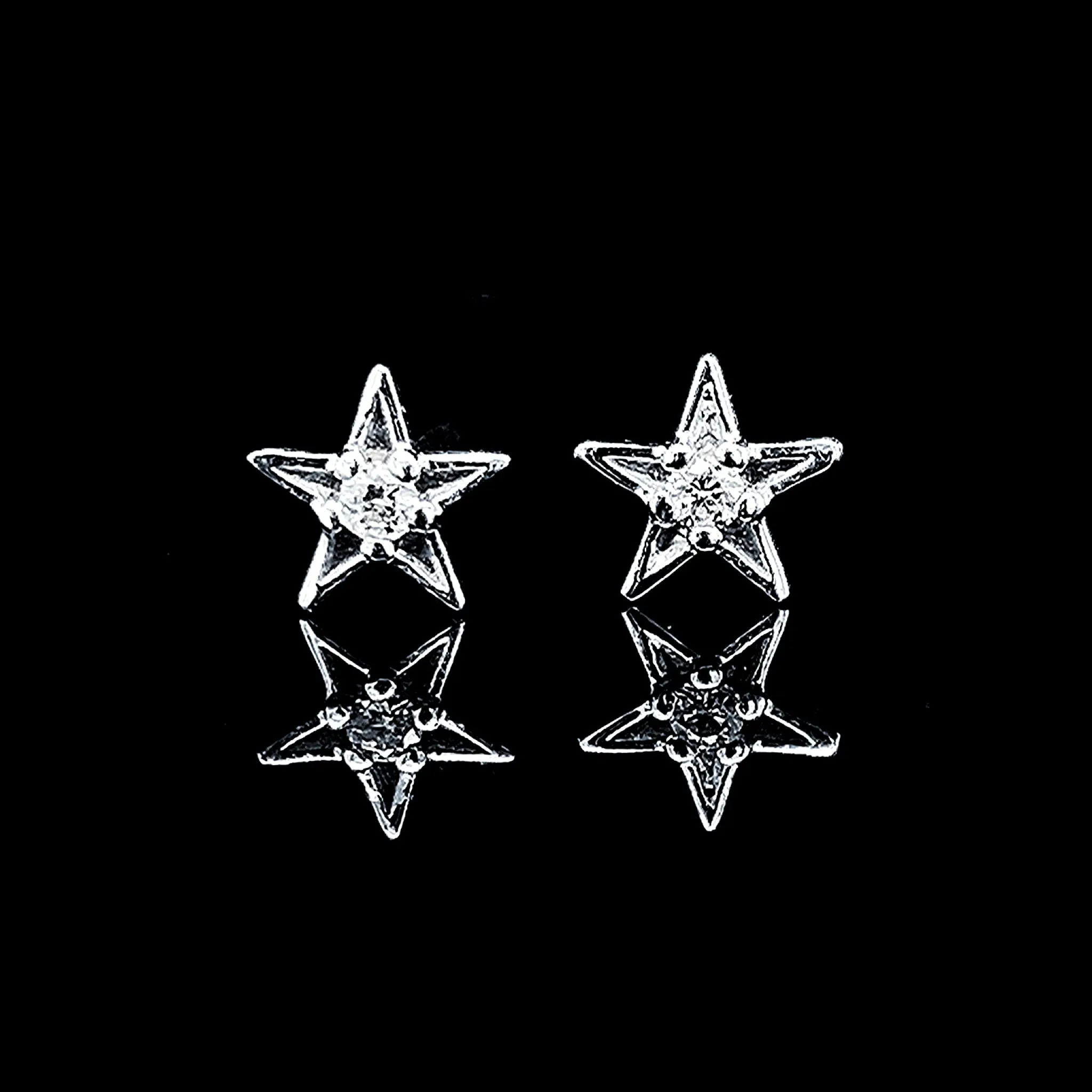 #LVNA2024 | Classic Star Brilliant Deco Stud Diamond Earrings 14kt