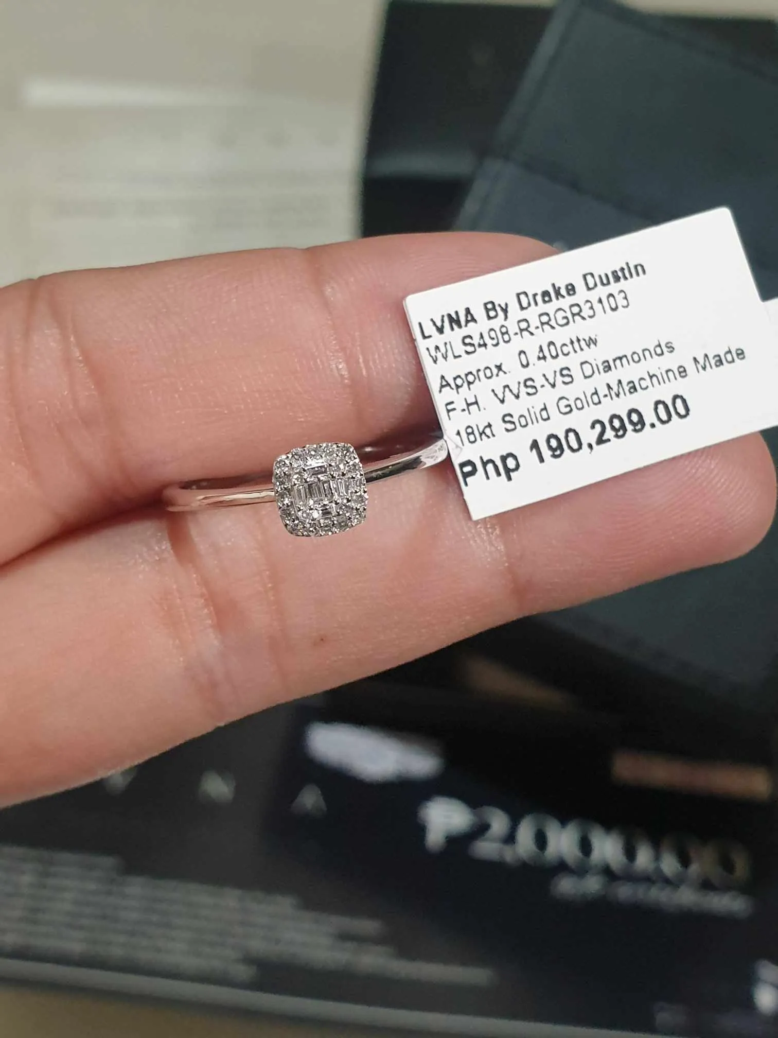 #LVNA2024 | Daily Square Diamond Ring 18kt