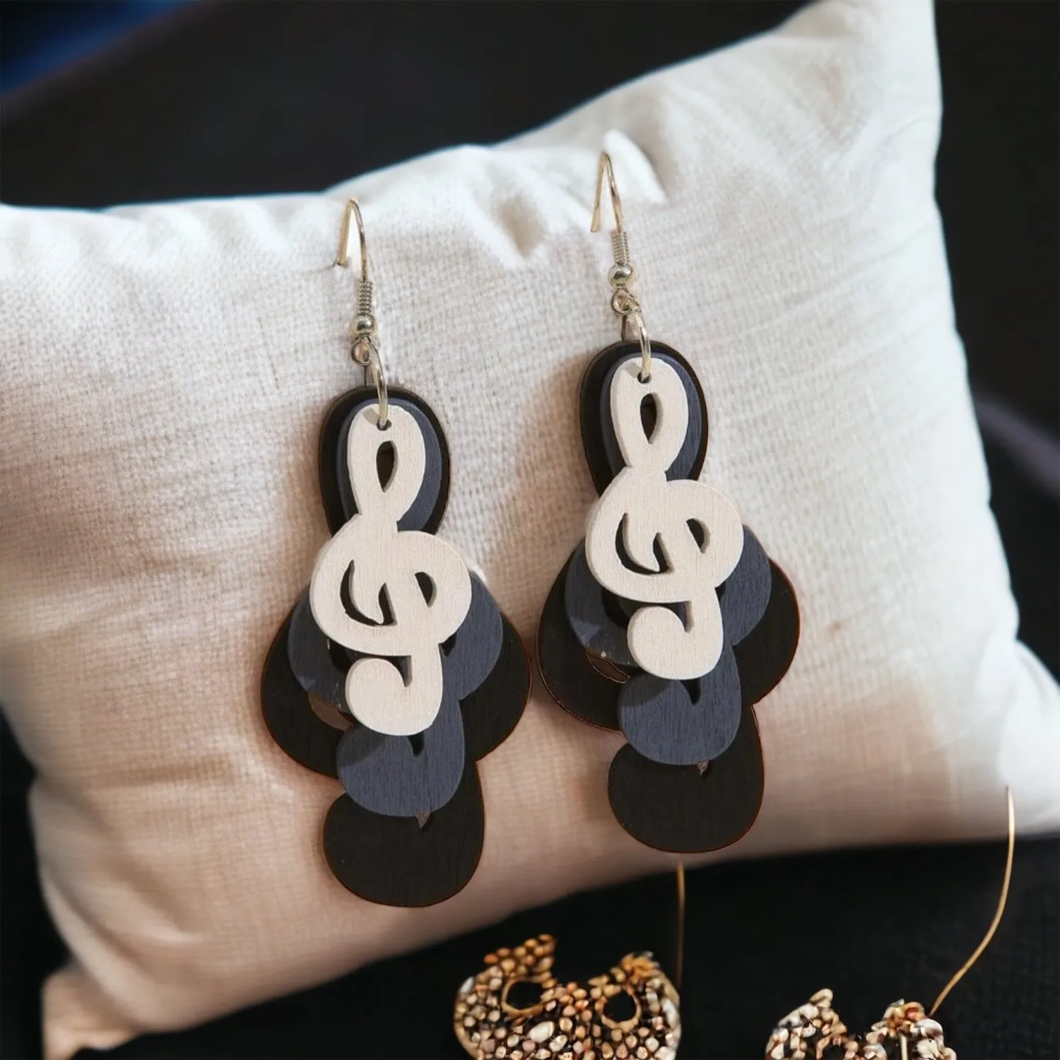 Musical Note Earrings - Jazz Fest, Dangle Earrings, Musician Jewelry, Music Earrings, Musical Notes, Musician Gift, Concert Earrings