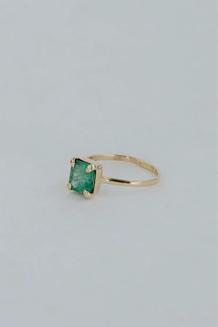 Prong Set Emerald Crystal Rings - 14k