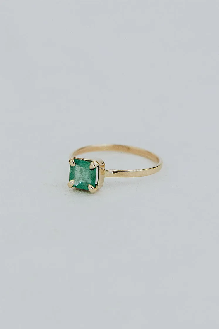 Prong Set Emerald Crystal Rings - 14k