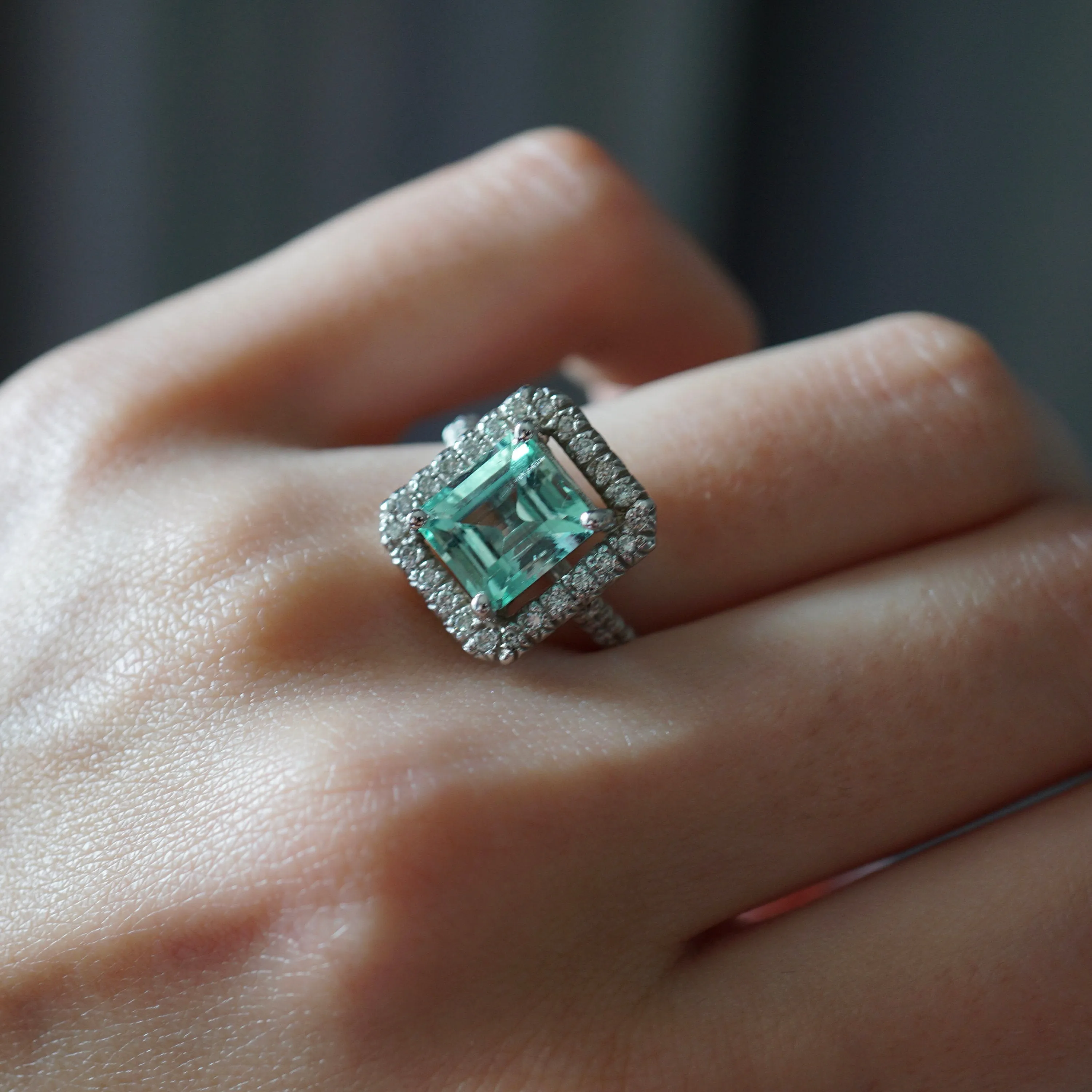 Vintage Emerald Diamond Ring - Mint Emerald White Gold Ring