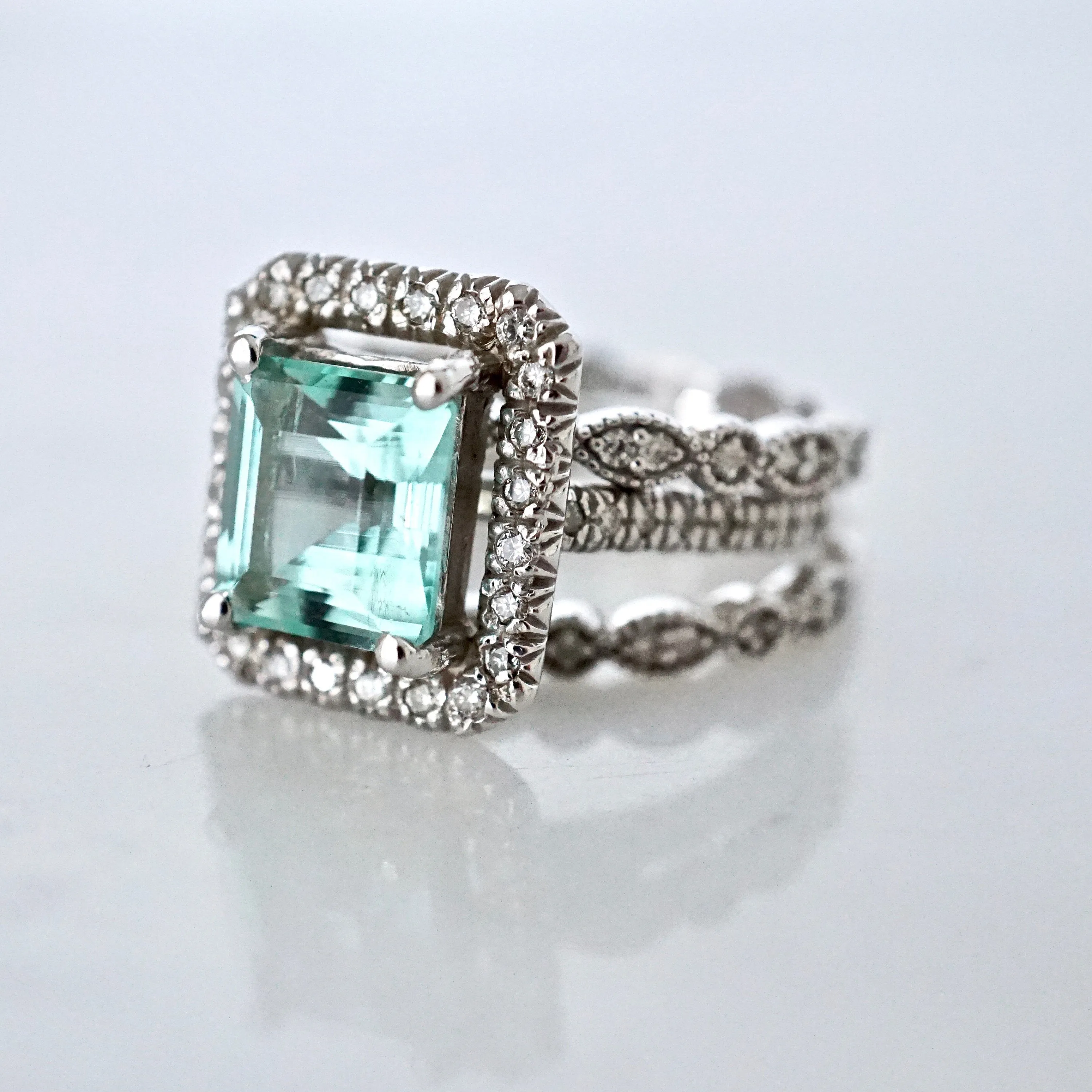 Vintage Emerald Diamond Ring - Mint Emerald White Gold Ring